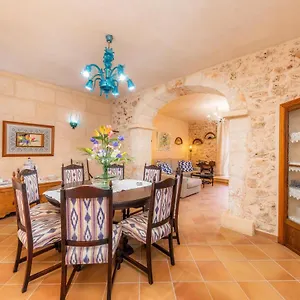  Ferienhaus Fonoll